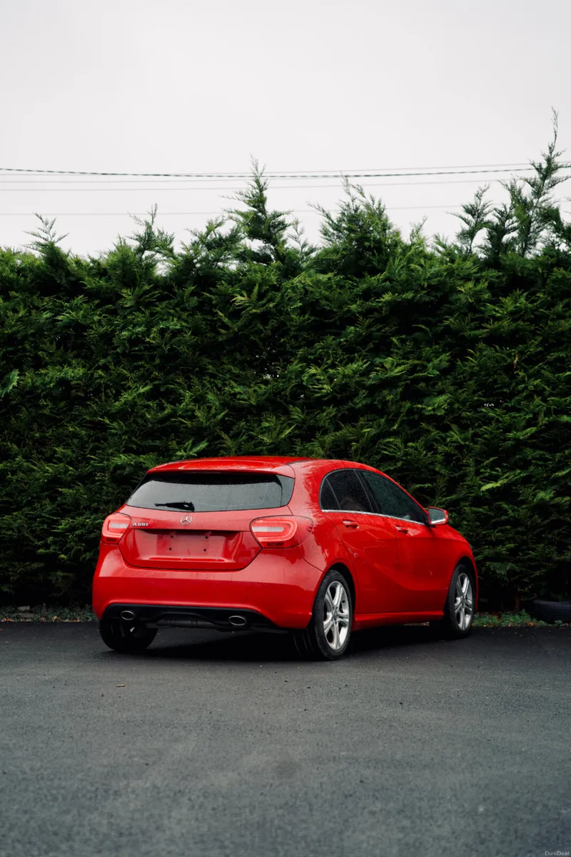 🌟 Mercedes Benz A180 2015 With Low Mileage 🌟 - Image 4