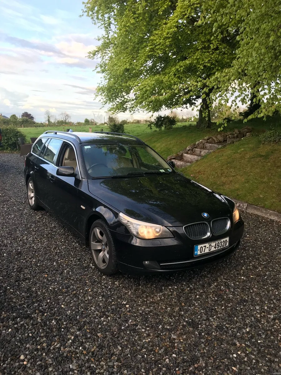 2007 BMW E61 - Image 1