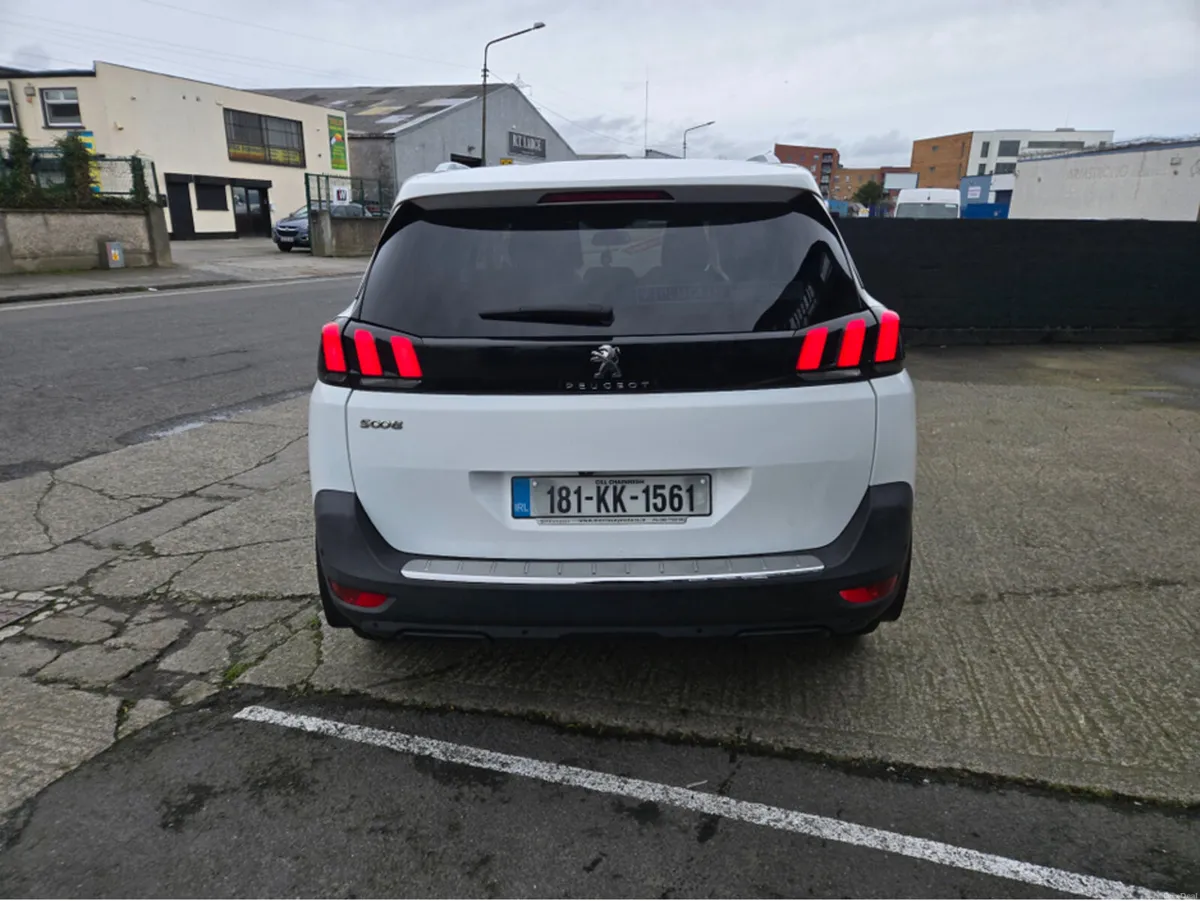 Peugeot 5008 ALLURE 1.6 BLUE HDI 120 4 4DR  NICE S - Image 4