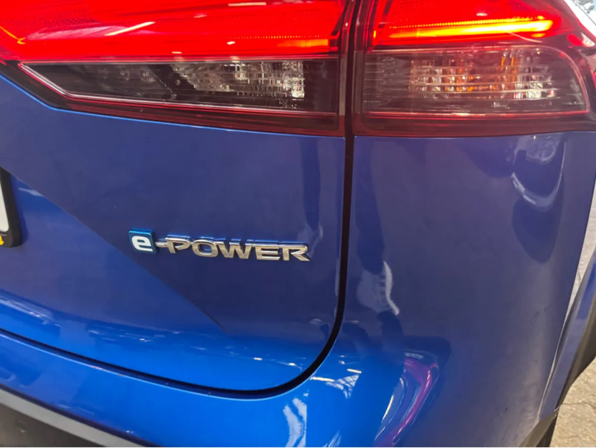 Nissan Qashqai EPOWER SV PREMIUM GR R RR 4DR AUTO - Image 3