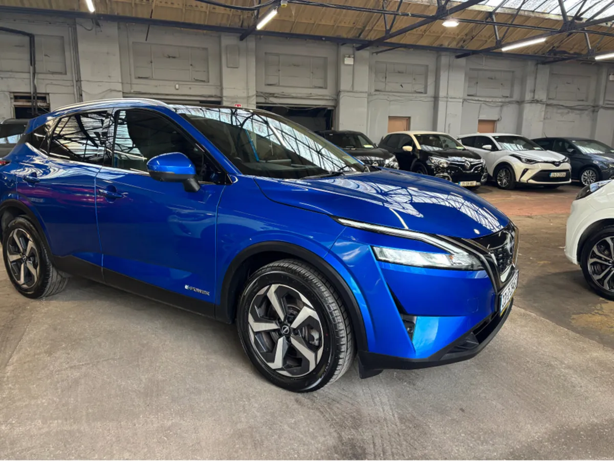 Nissan Qashqai EPOWER SV PREMIUM GR R RR 4DR AUTO - Image 1