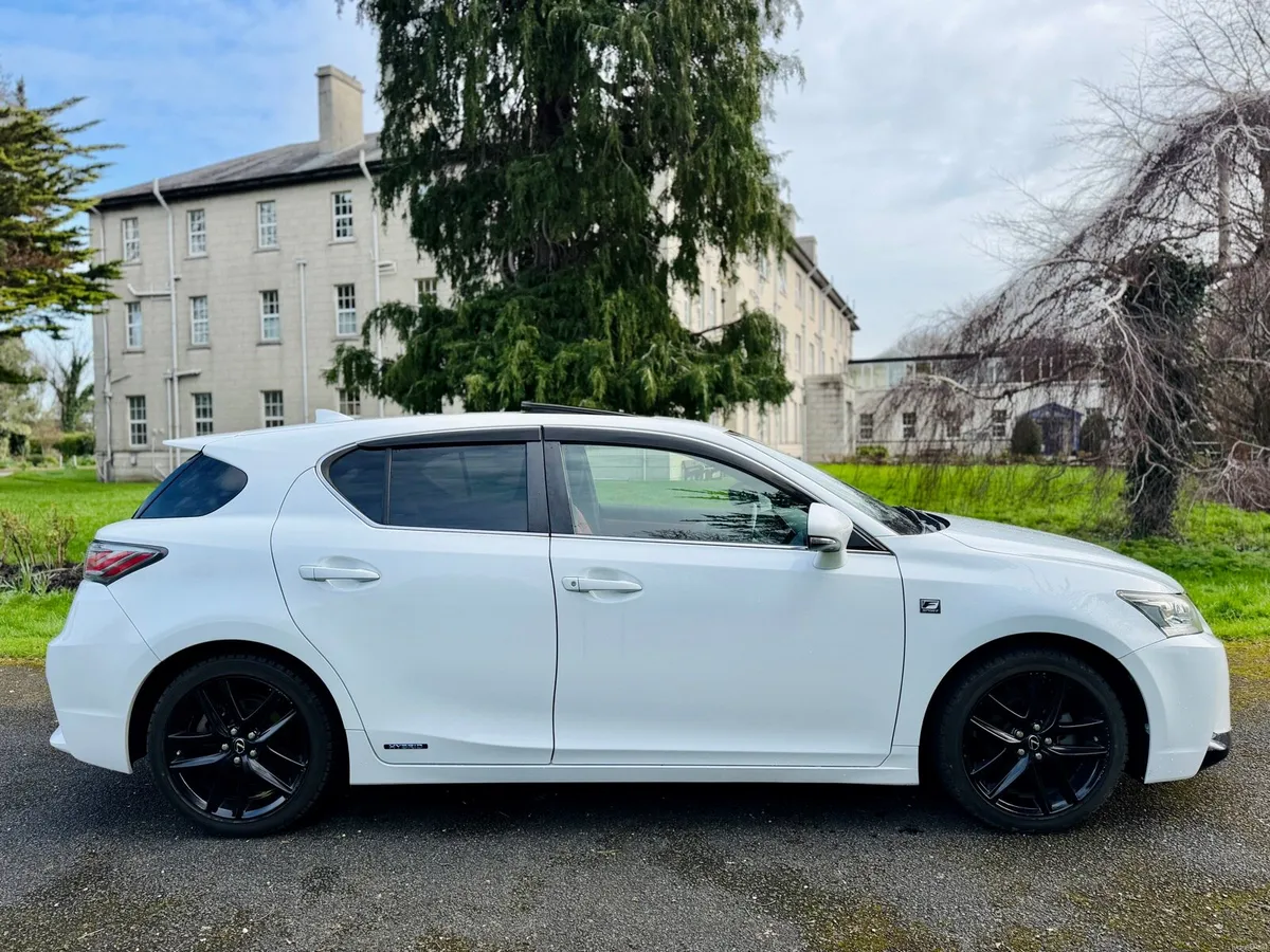 2015 LEXUS CT200H • F-SPORT • SUNROOF - Image 2