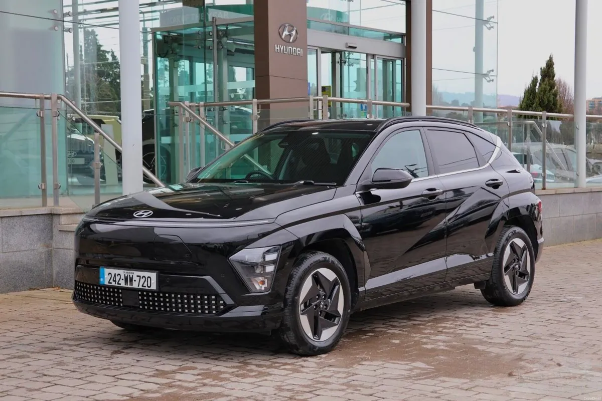 Hyundai KONA Kona EV Elegance 48kWh - Image 1