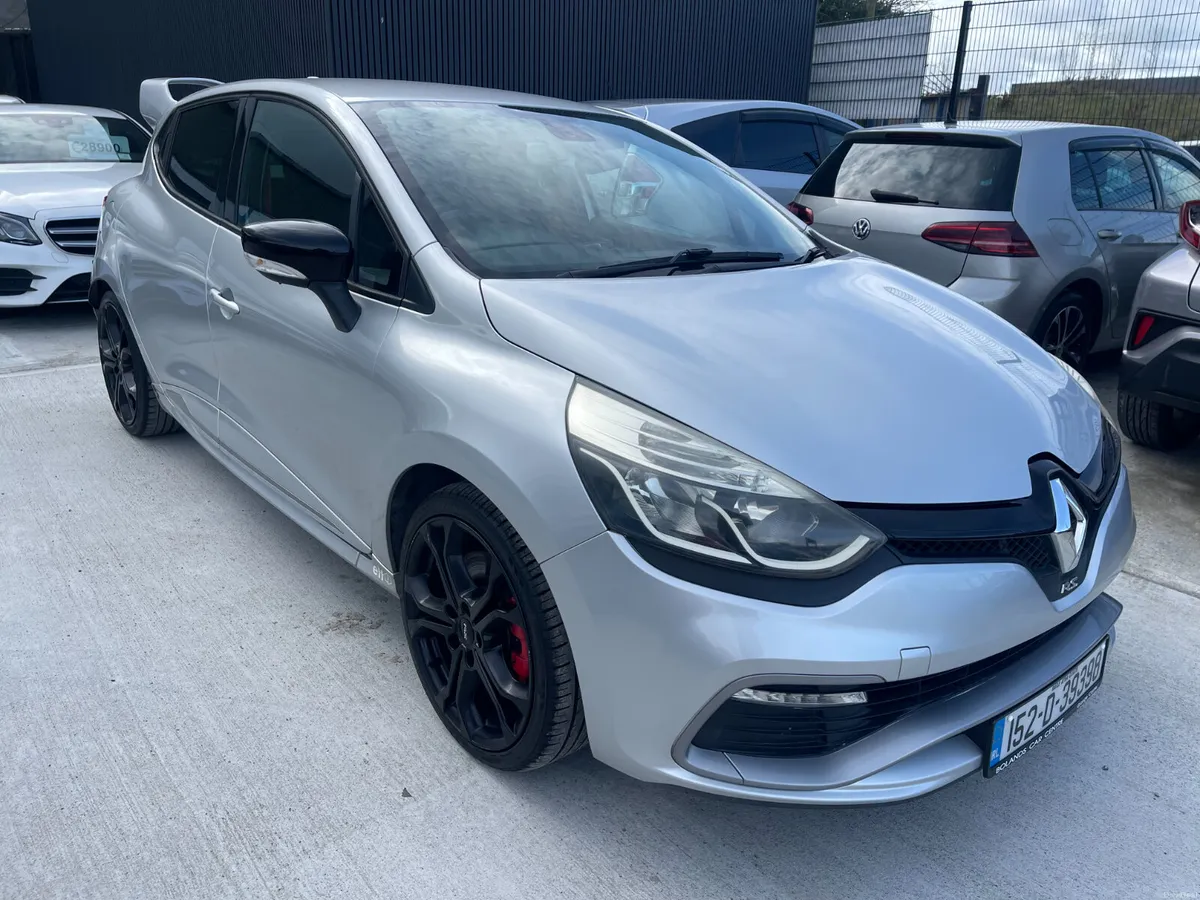 152 Renault Clio RS Sport 1.6 Automatic Model - Image 2