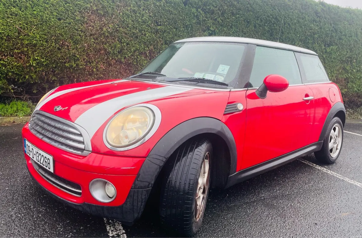 Mini one *low miles* *NCT May 27* - Image 3