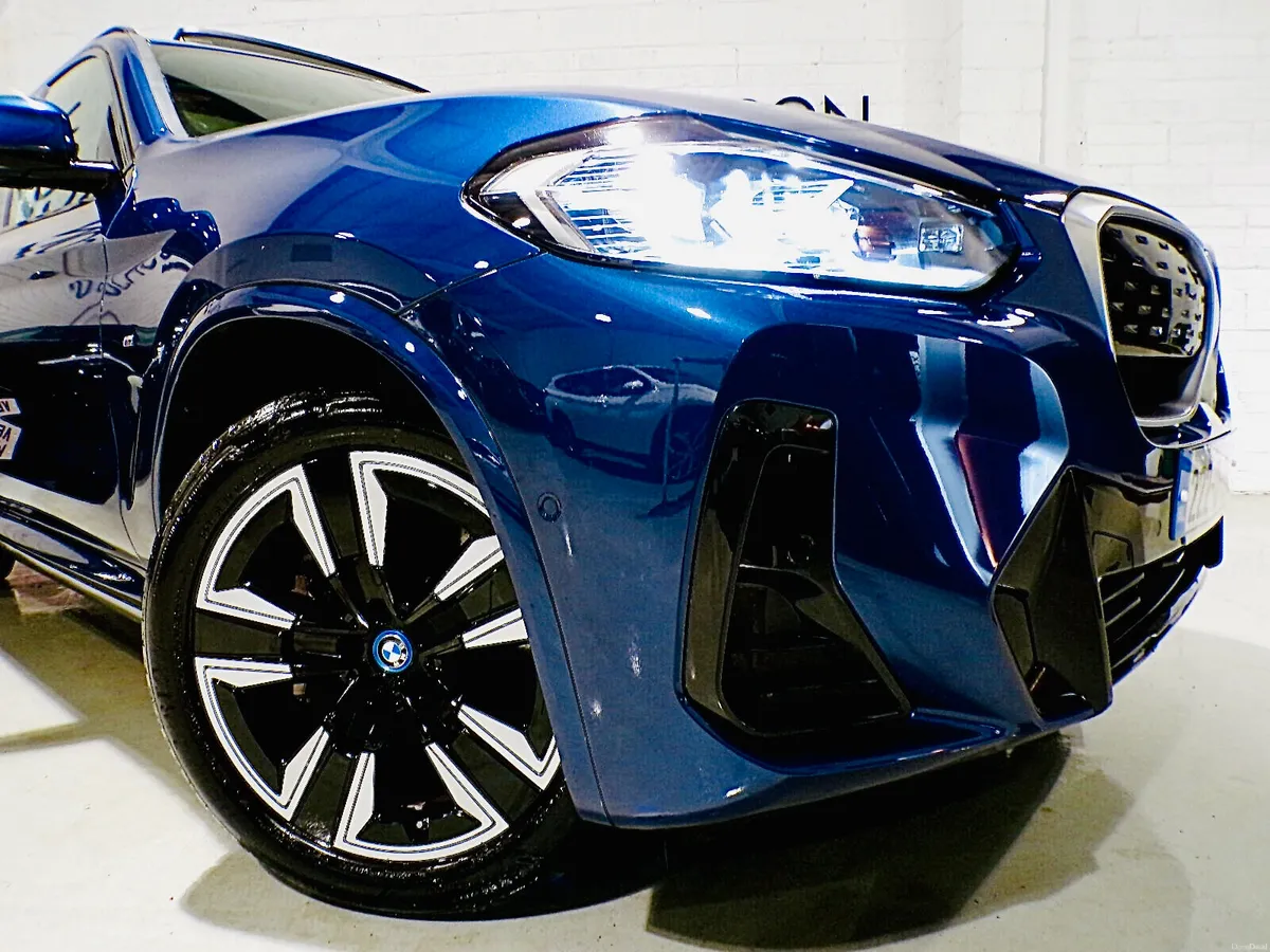 *222*ONLY 26,000 MILES*BMW IX3 M-SPORT 210KW 80KWH - Image 3