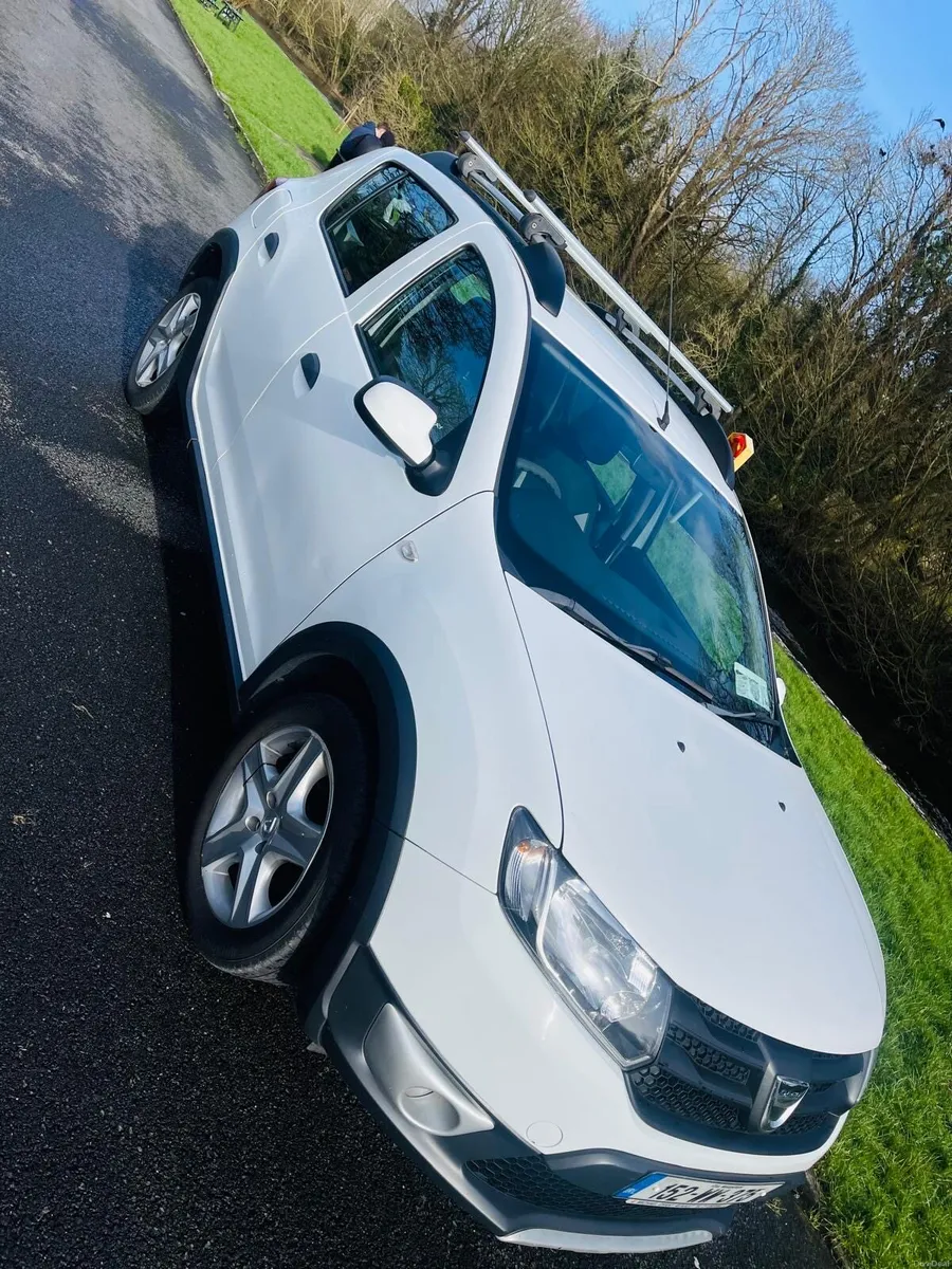 Very nice Sandero low miles - Image 1