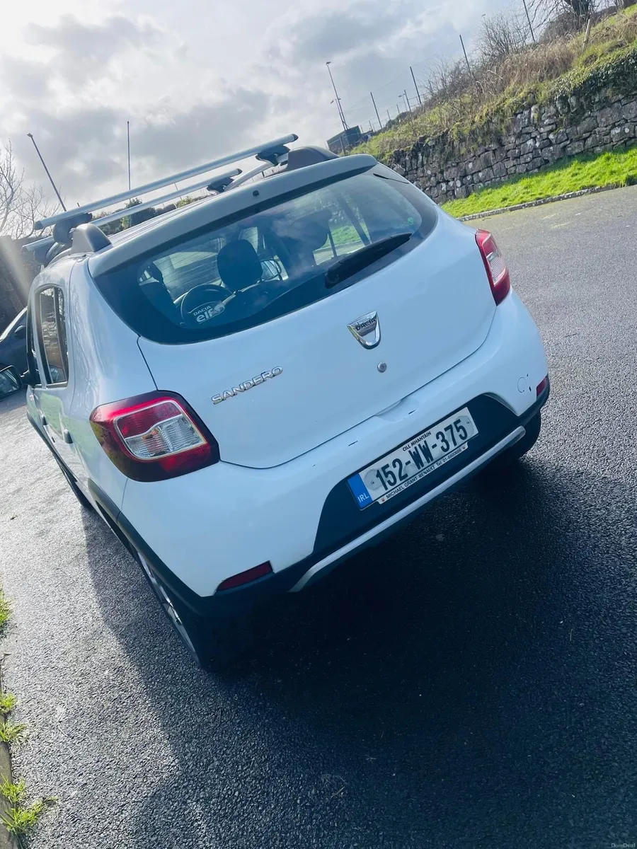 Very nice Sandero low miles - Image 2