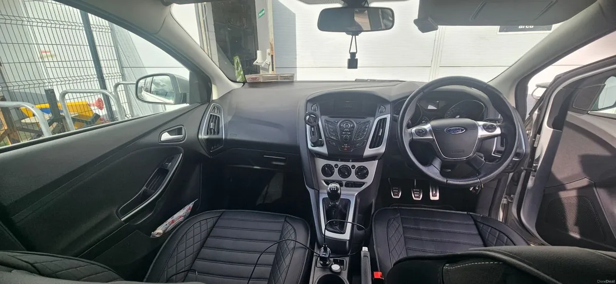 Ford Focus 2013 - Image 4