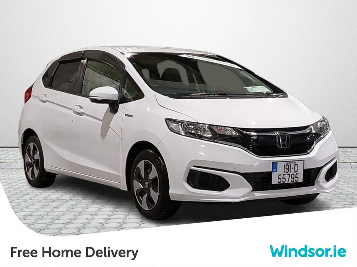 Honda Fit HYBRID AUTO - Image 1