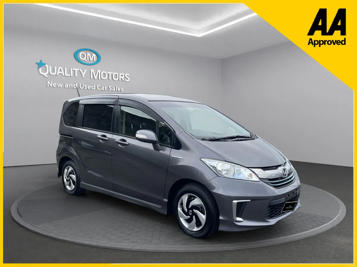 2014 HONDA FREED HYBRID (S50) 6 SEATER - Image 1