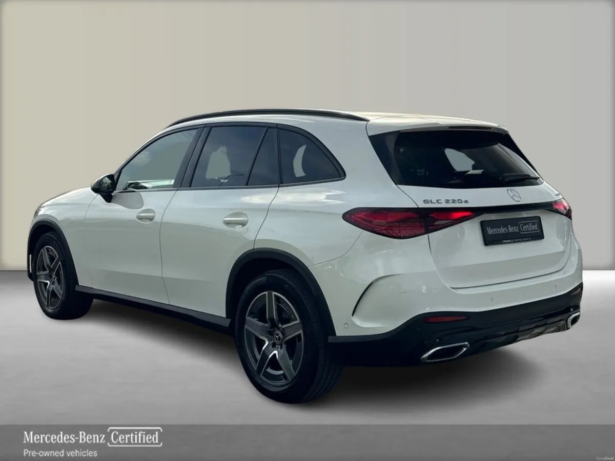 Mercedes-Benz GLC GLC220d AMG Line *4Matic* - Image 4