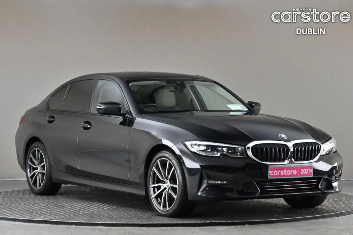 BMW 3-Series 318D SPO 3SSG **BEIGE LEATHER** - Image 1