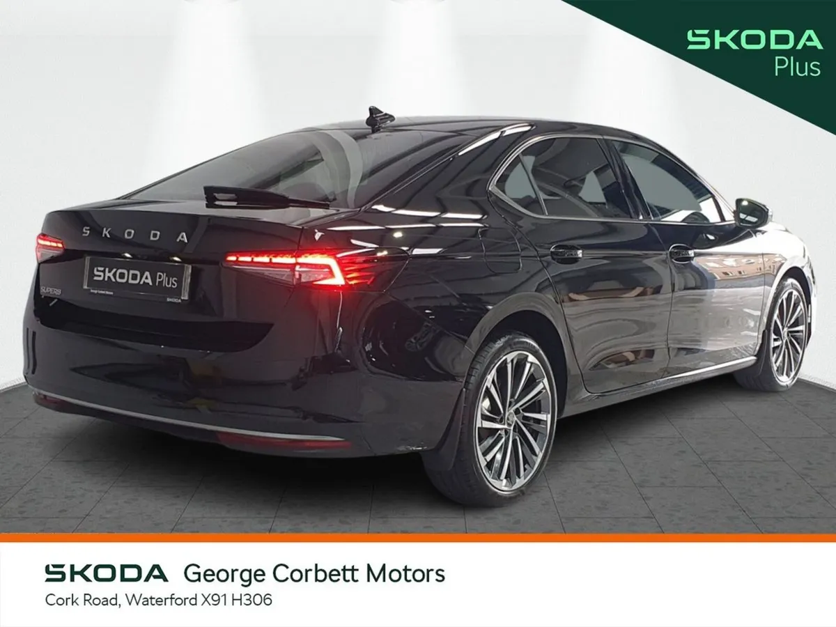 Skoda Superb L&K 2.0TDi 150HP - Image 3