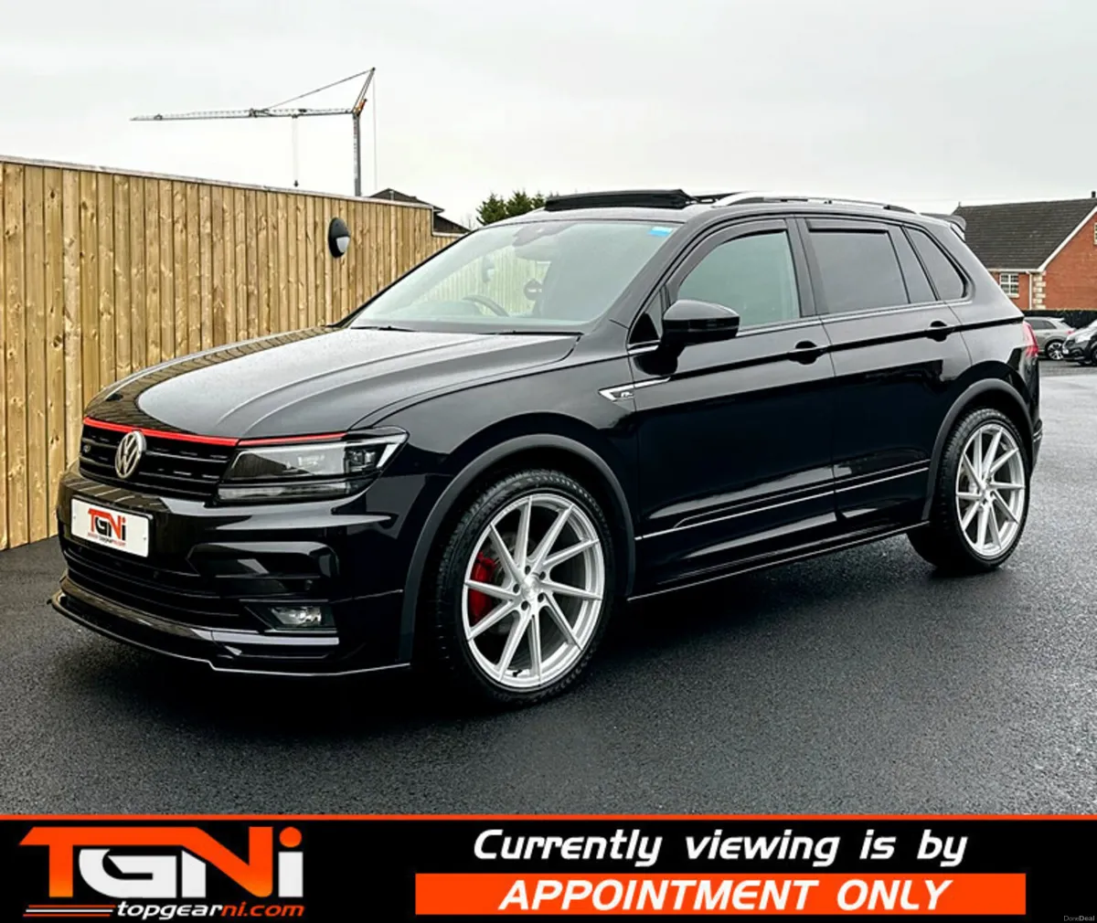 Mar 2018 Volkswagen Tiguan 2.0 150 4Motion R-Line - Image 4