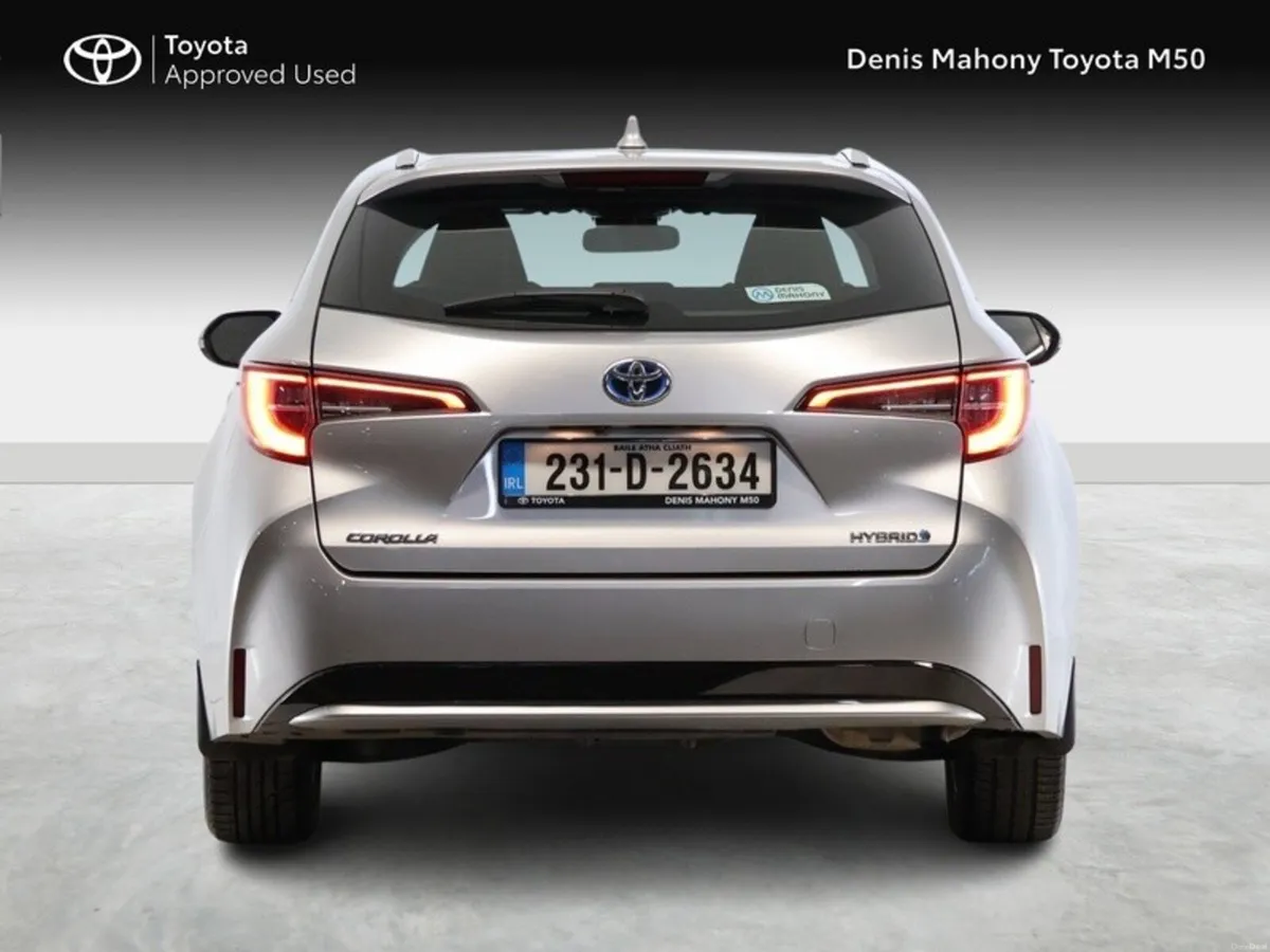 Toyota Corolla Touring Sports Luna Hybrid - Image 4