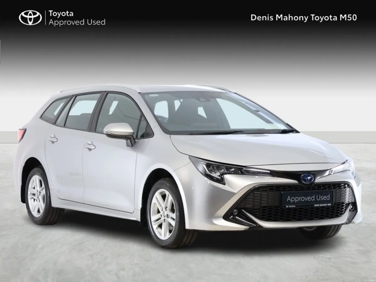 Toyota Corolla Touring Sports Luna Hybrid - Image 1