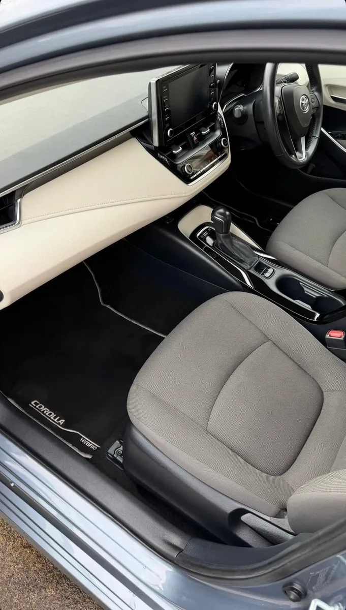Toyota Corolla 2021 - Image 4
