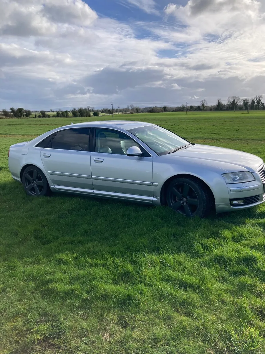 Audi A8 2008 - Image 3