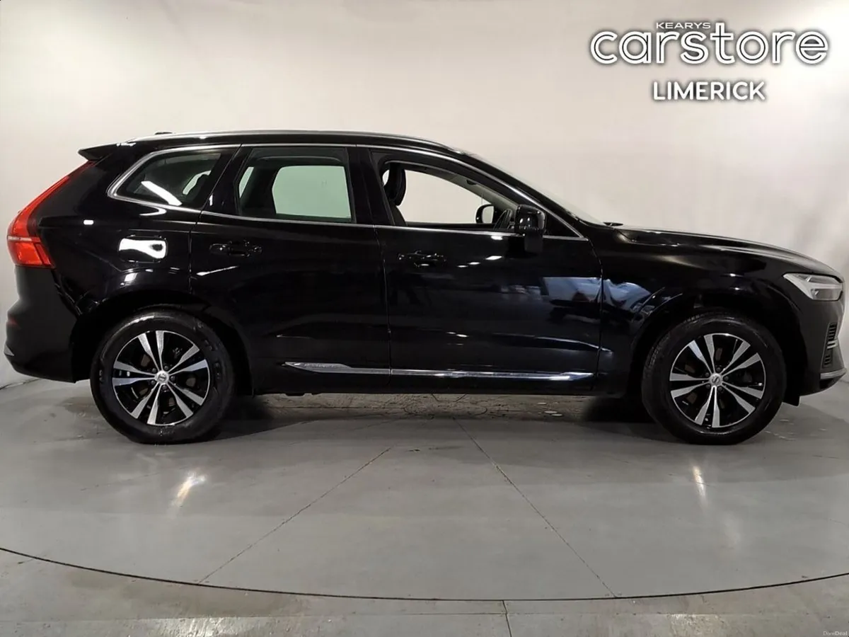 Volvo XC60 Xc60 Core T6 Recharge Awd Auto  Core  R - Image 2