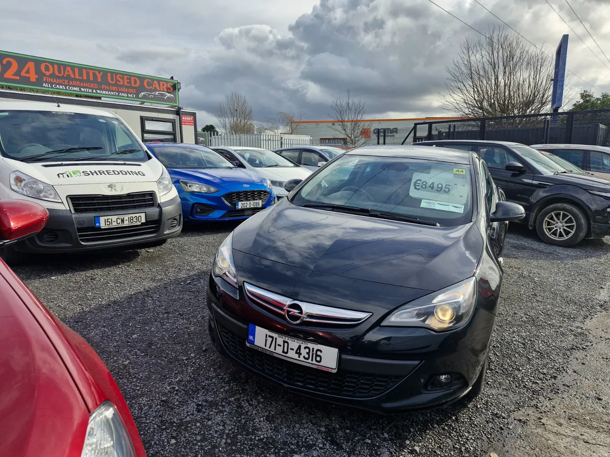 Opel Astra 2017 - Image 1