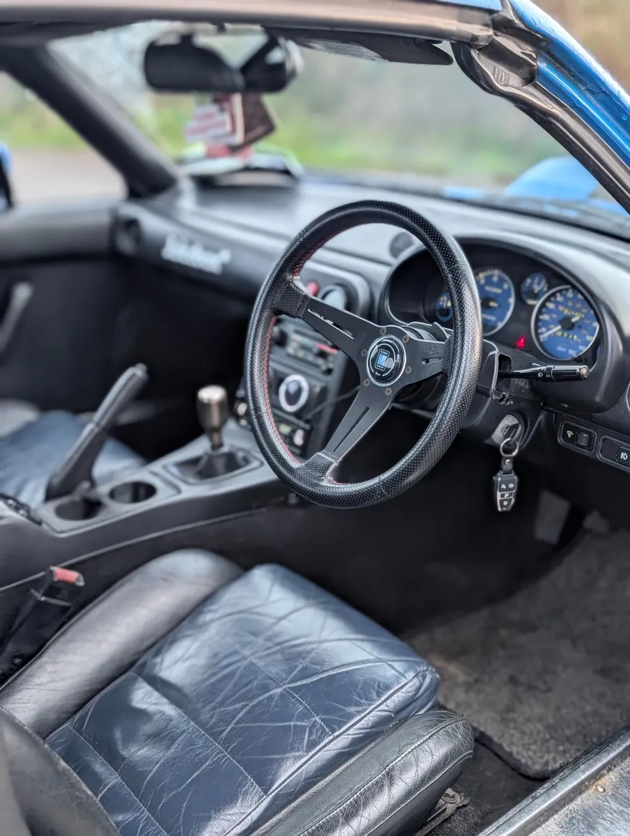 1990 Mazda MX5 (Eunos Roadster) 1.6 Turbo 220HP - Image 4