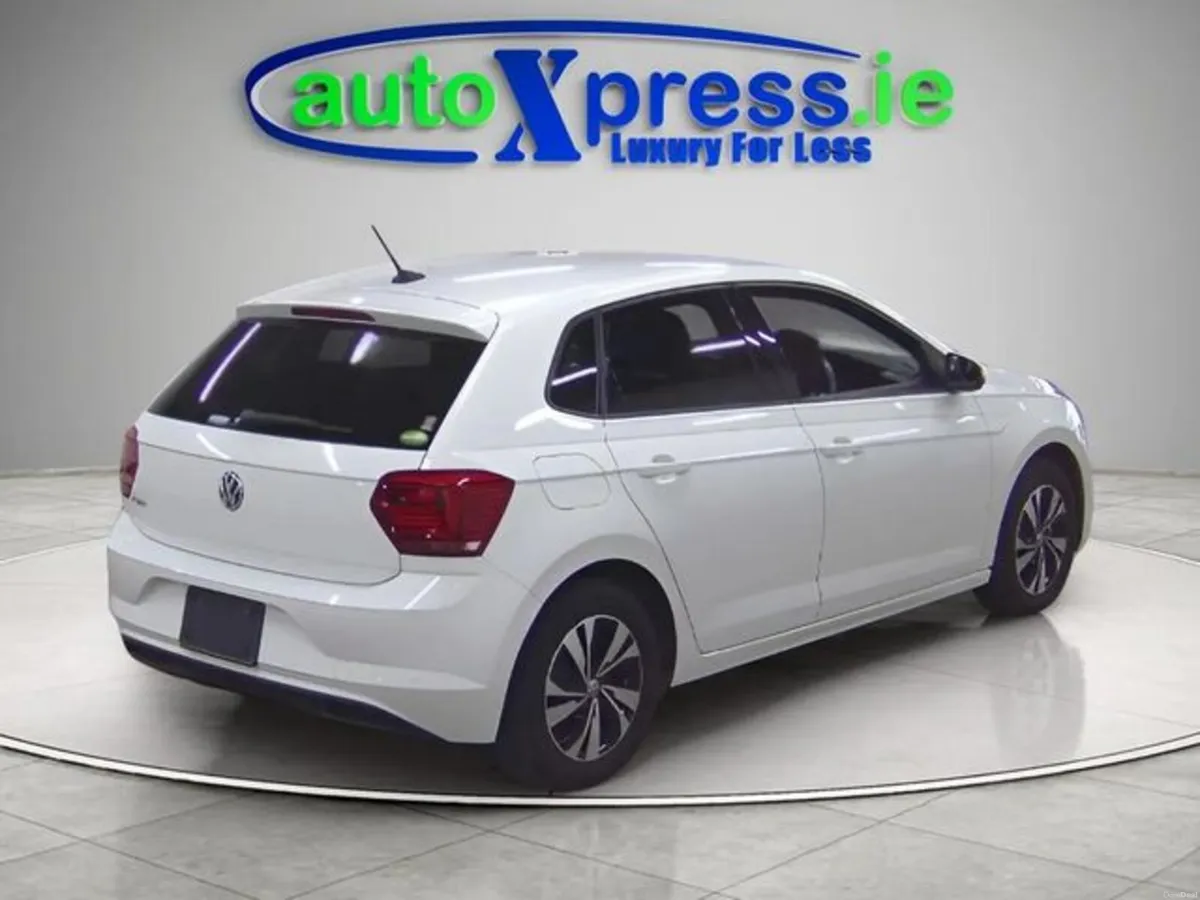 Volkswagen Polo 1.0 TSI COMFORT LINE, Automatic, L - Image 3