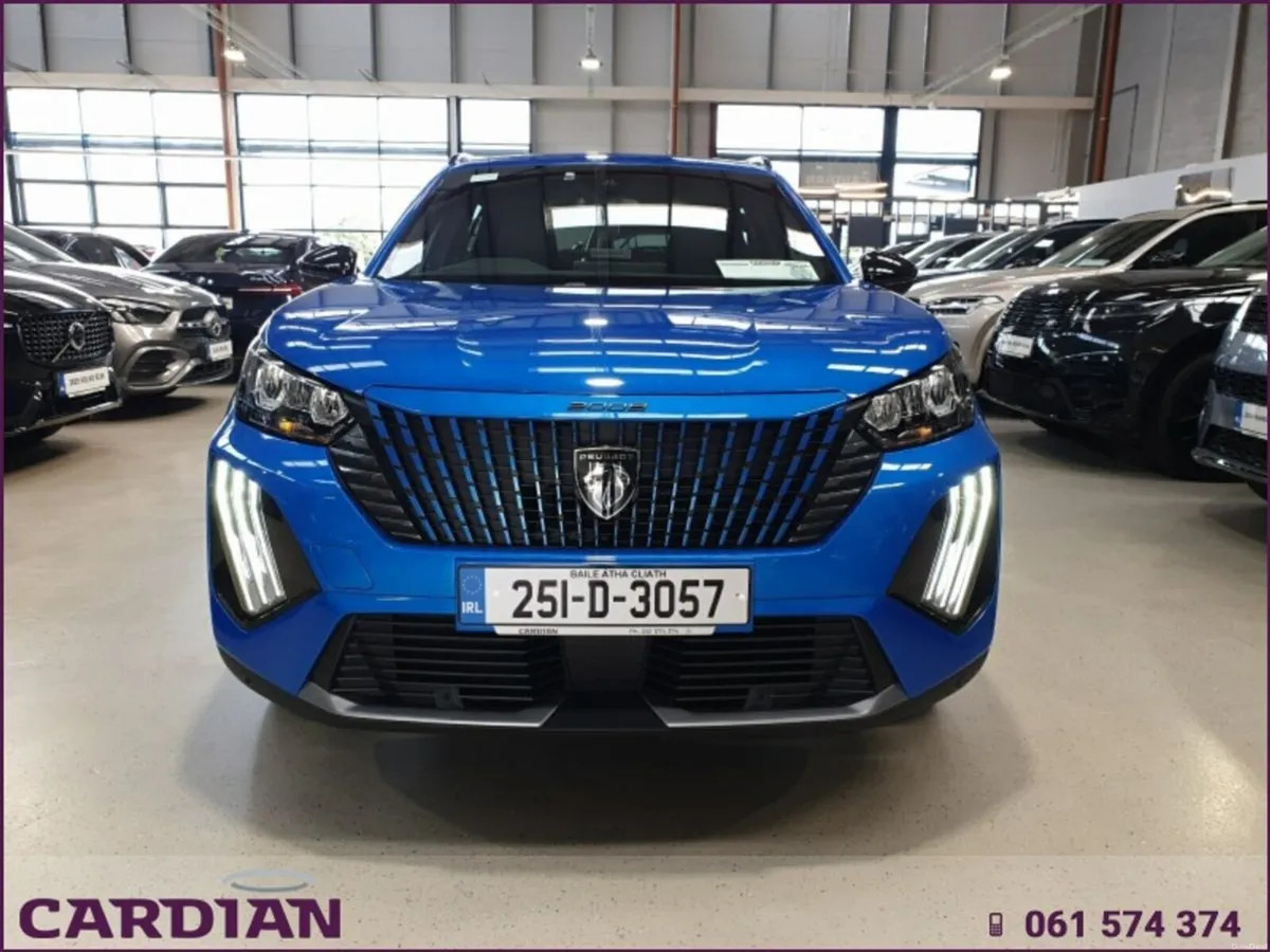 Peugeot 2008 Electric 156bhp (54 kWh) Allure - Image 3