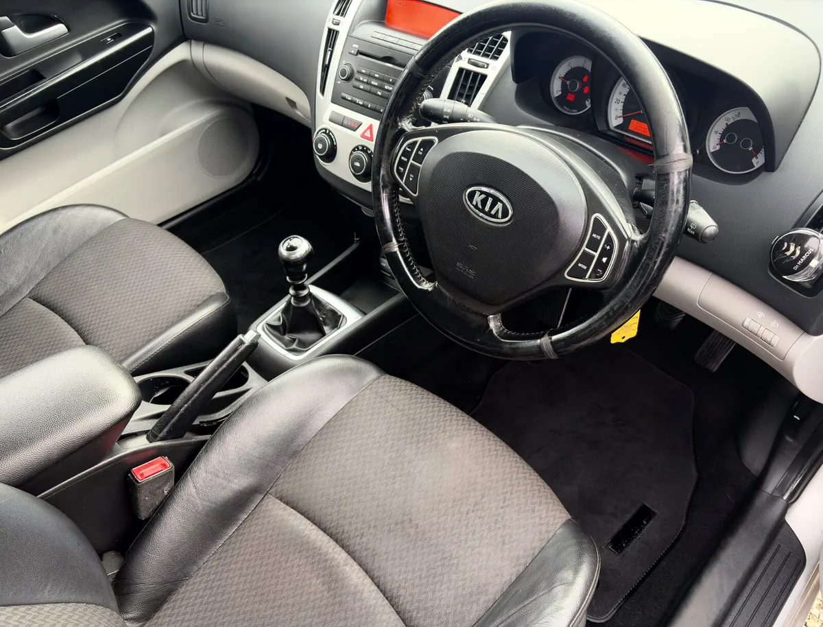 Kia Ceed 2010 1.6 CRDi new nct 2/27 - Image 2