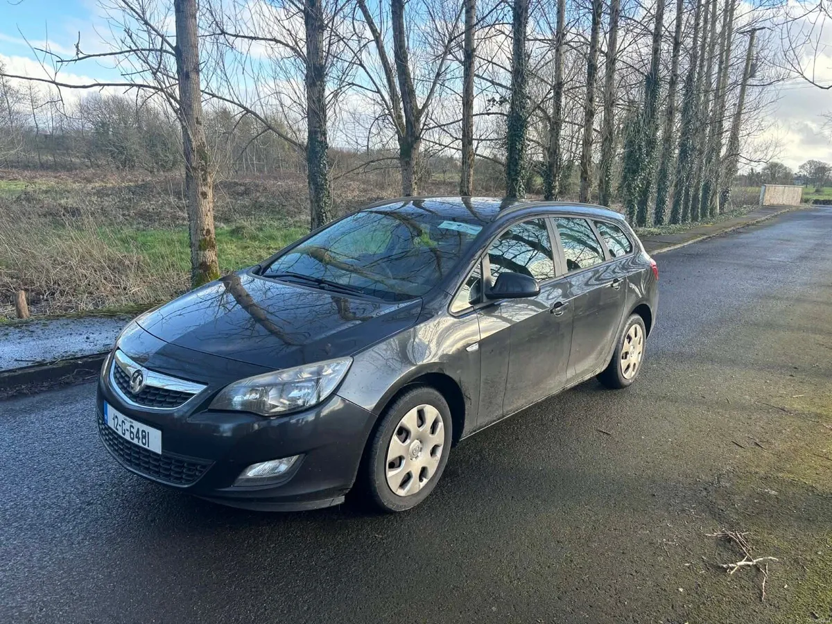 2012 Vauxhall Astra 1.7 CDTI - Image 3