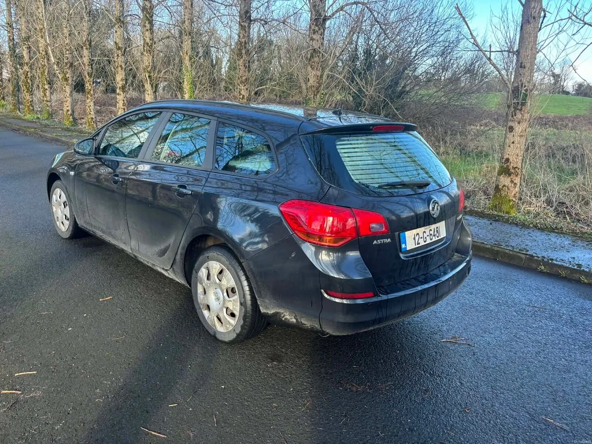 2012 Vauxhall Astra 1.7 CDTI - Image 4