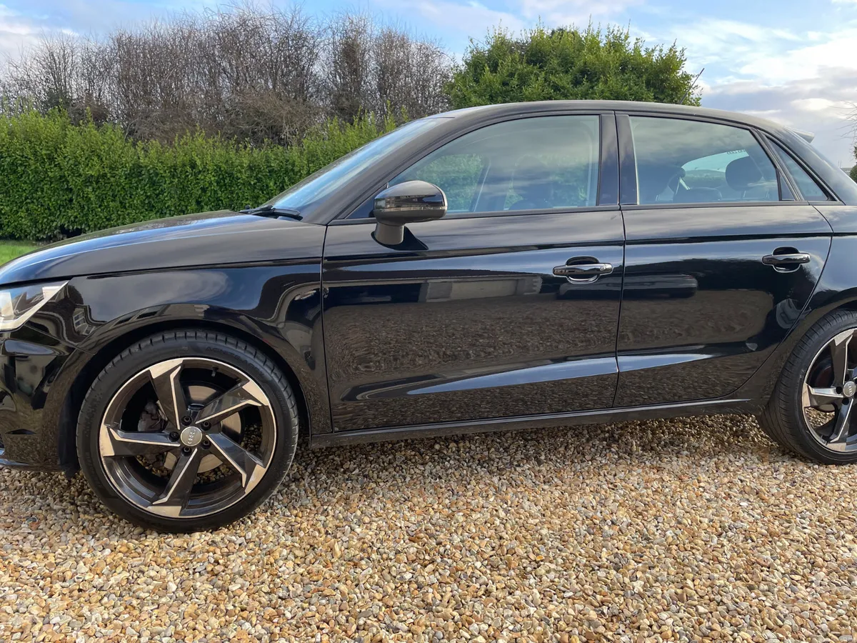 Audi A1 2016 Diesel - Image 2