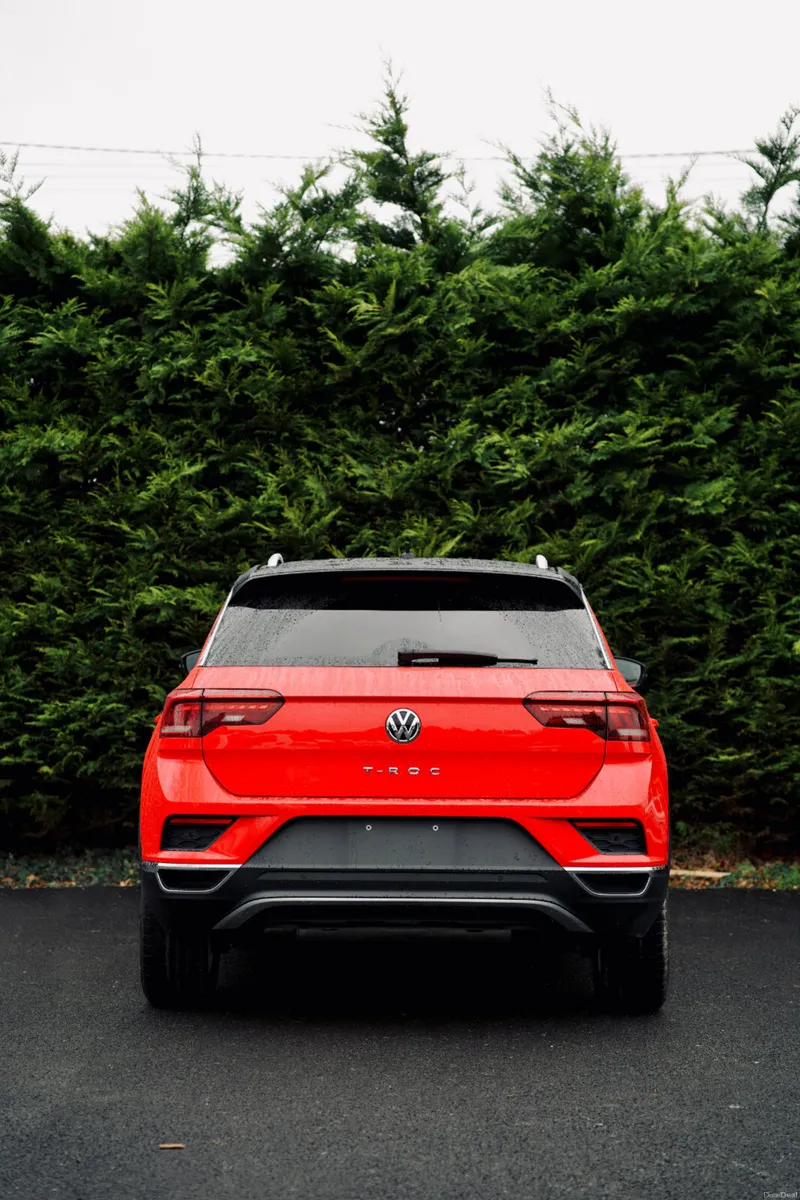 🌟 Volkswagen T- Roc - Image 3