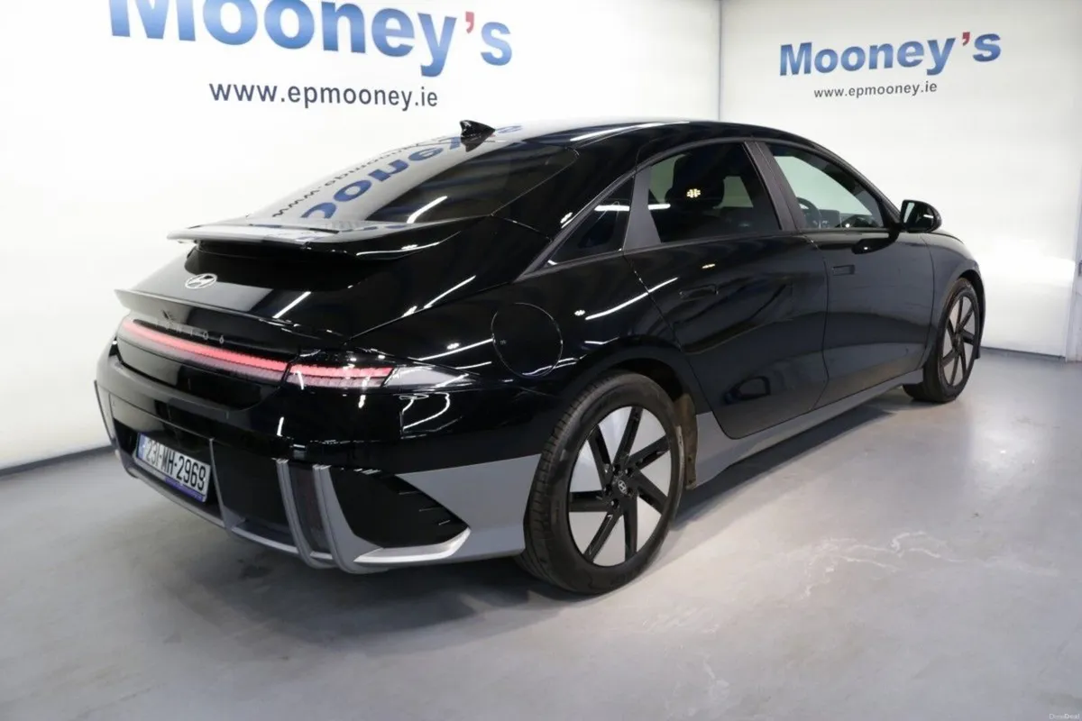 Hyundai IONIQ 6 SIGNATURE 77kWh EV HERE AT MOONEYS - Image 4