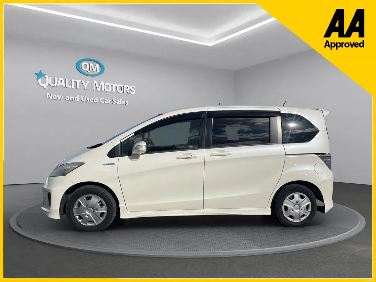 2013 HONDA FREED HYBRID (S32) * 7 SEATER* - Image 4