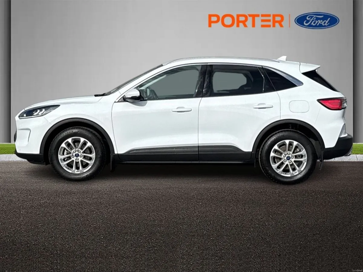 Ford Kuga *SALE NOW ON* *HYBRID* 12.5 FHEV TITANIU - Image 6