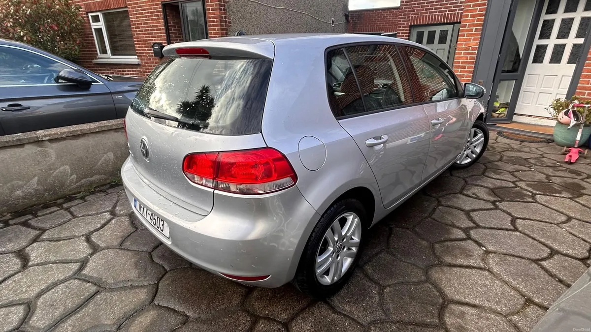 Prestine VW Golf 1.4 Petrol - Image 4