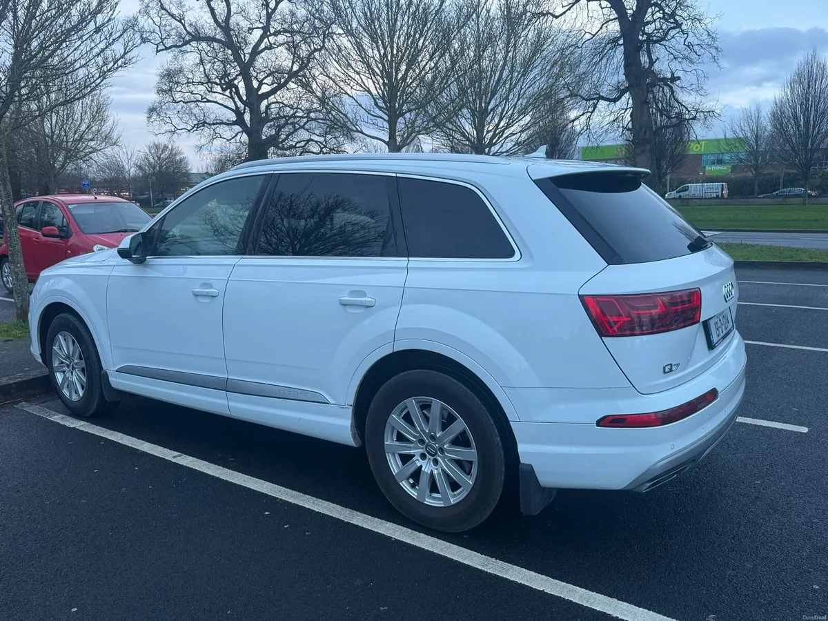 191 Audi Q7 3.0 TDI SE 7-seater Auto Diesel - Image 4