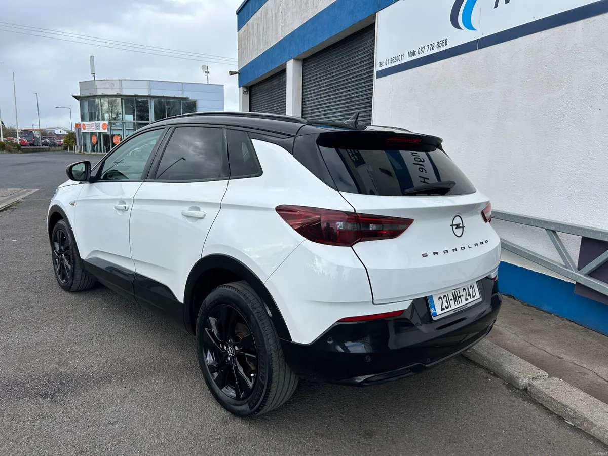 Opel Grandland X..  AUTOMATIC - Image 3