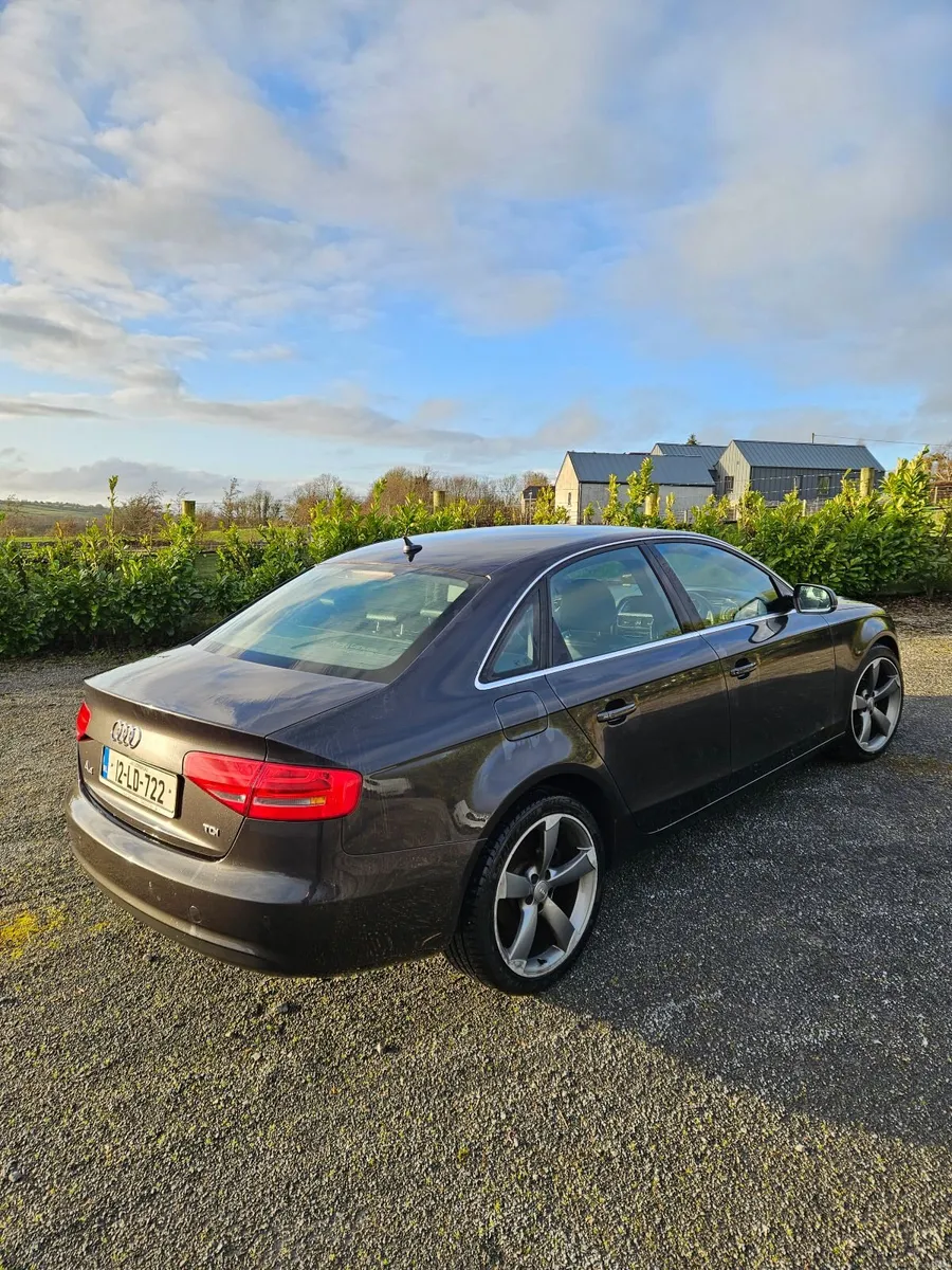 Audi A4 S-line Automatic - Image 3