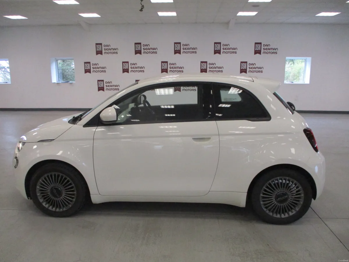 Fiat 500E icon 42kwh 2023 - Image 1