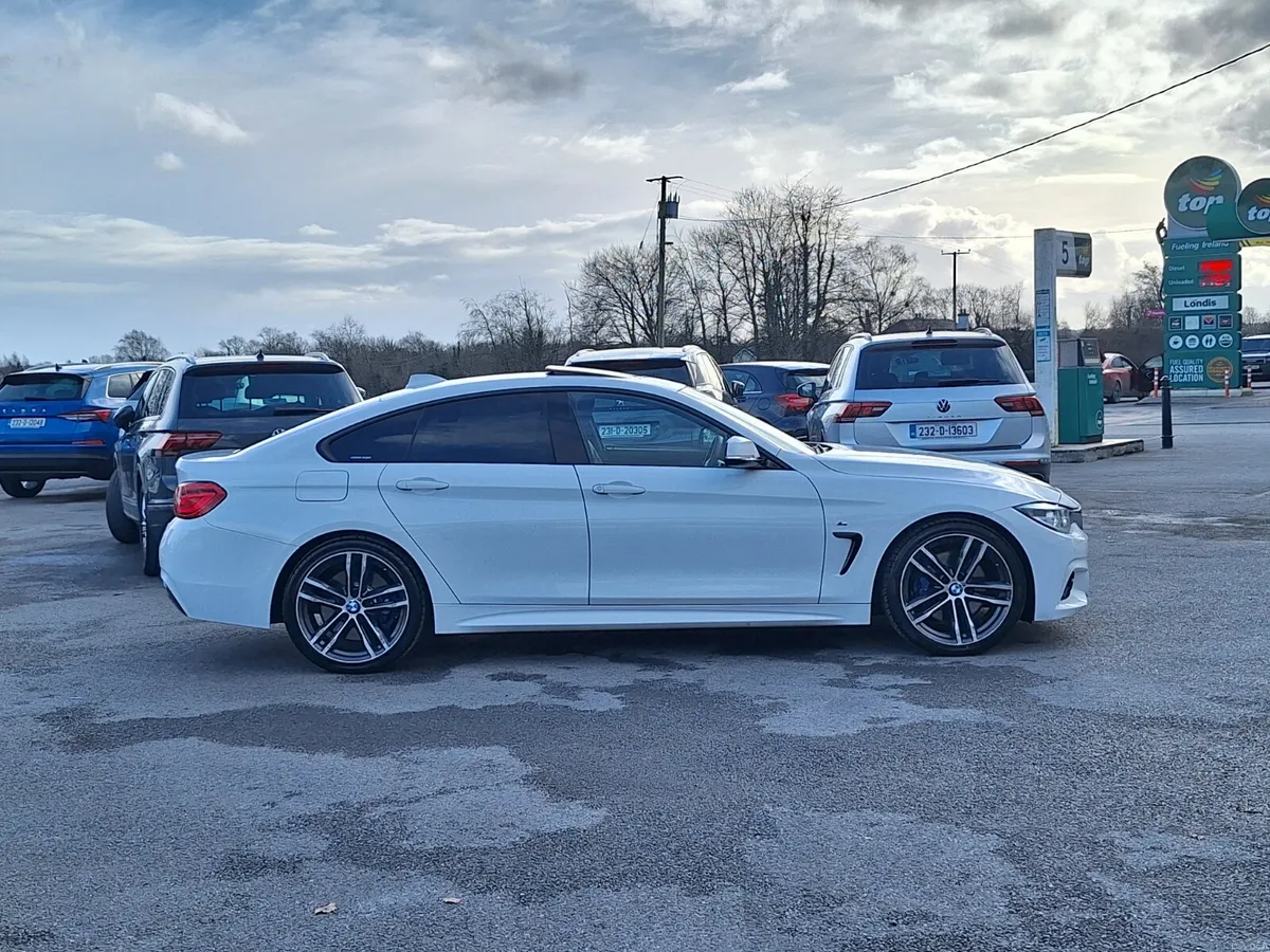 BMW 4-Series M-Sport Pro *High Spec/Sunroof - Image 2