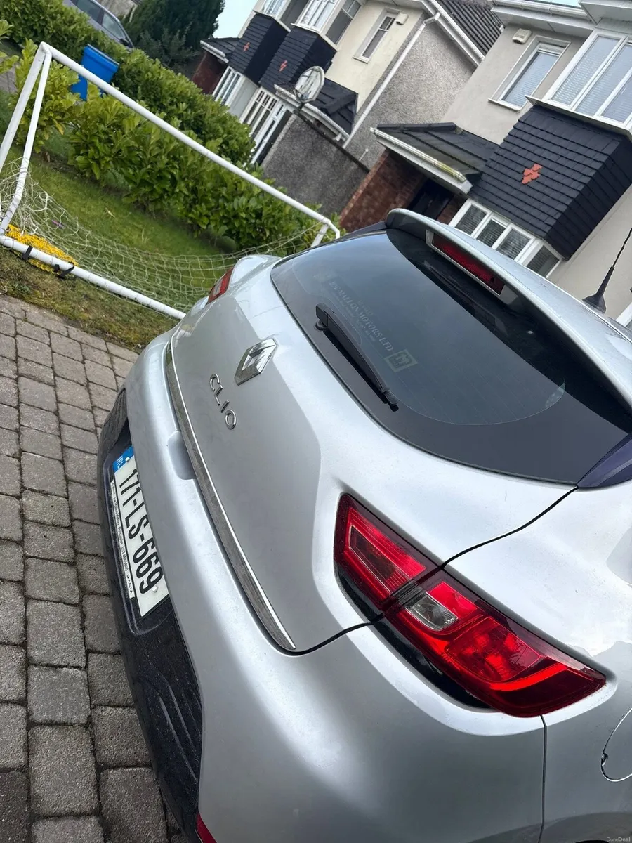 Renault Clio 2017 - Image 4