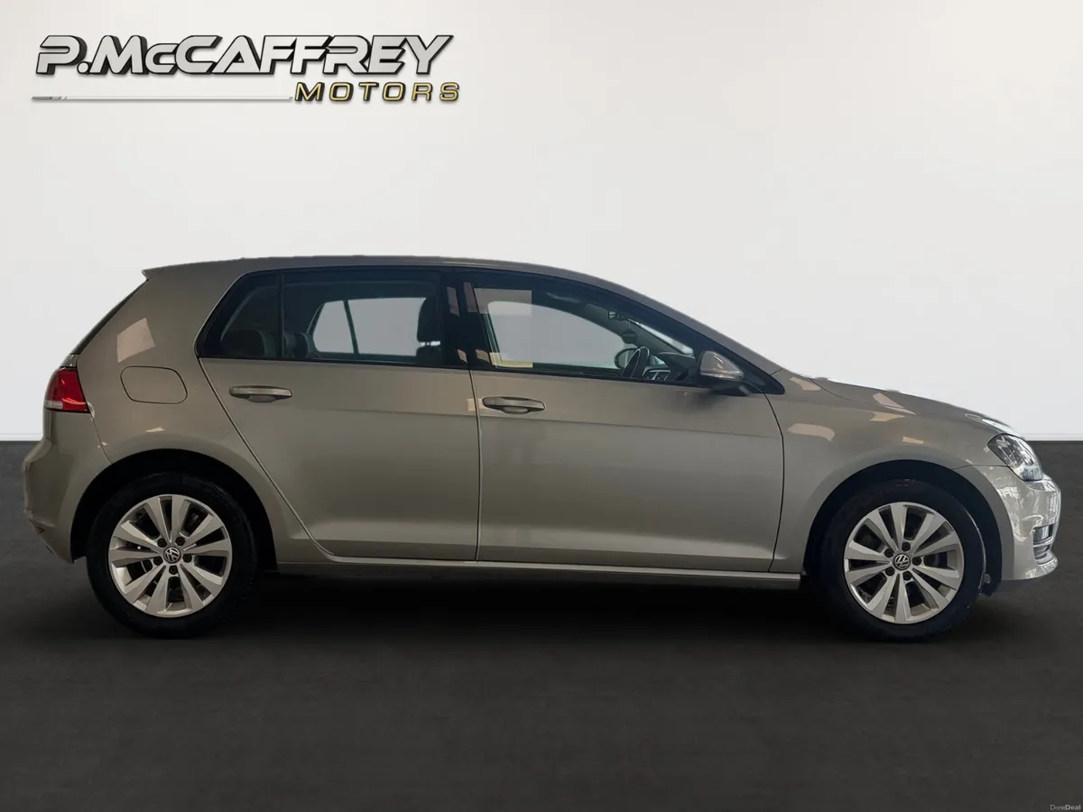 2015 VOLKSWAGEN GOLF 1.2 TSI COMFORTLINE AUTO DSG - Image 4