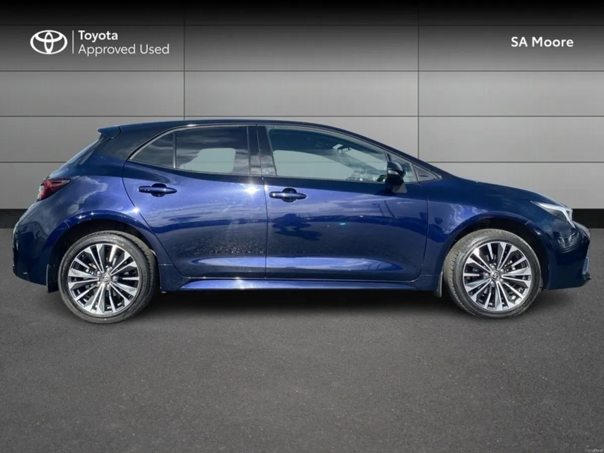 Toyota Corolla LUNA SPORT - Image 3