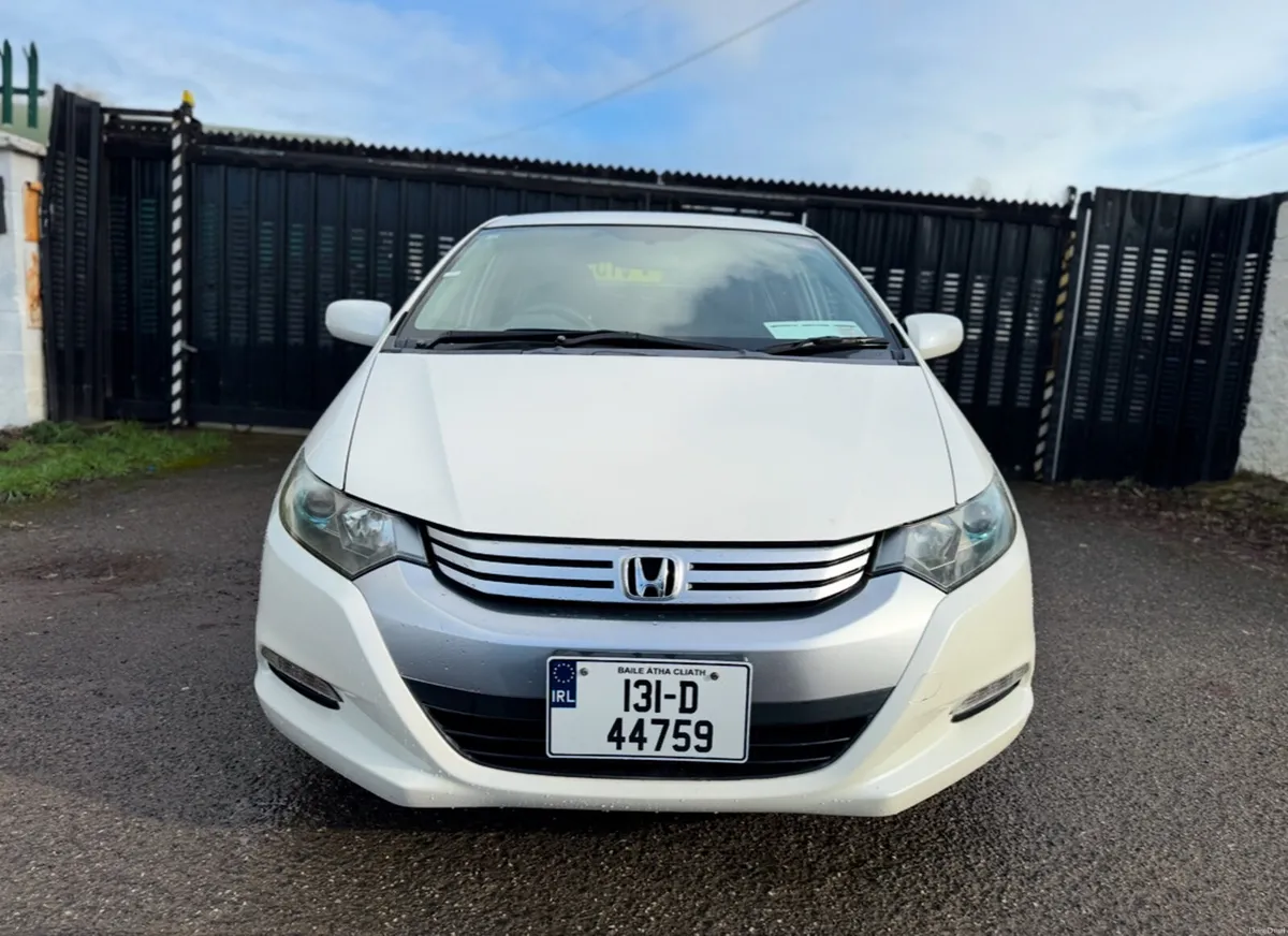 2013 HONDA INSIGHT. 72K KMs. NEW NCT. AUTO 1.3L - Image 2