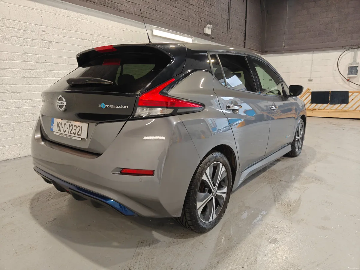 2019 NISSAN LEAF PREMIUM 40KW - Image 3