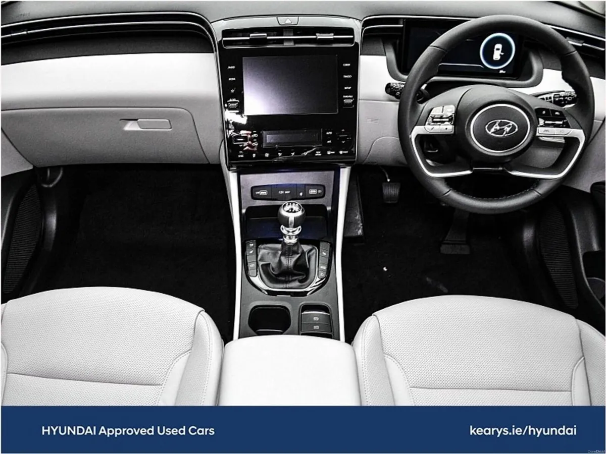 Hyundai Tucson 2WD Executive - Image 4