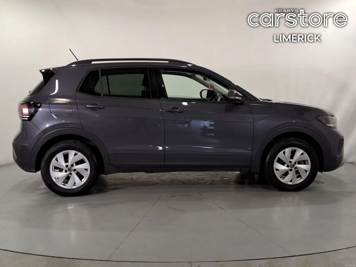 Volkswagen T-Cross T-CROSS LIFE 1.0 TSI M5F 95HP - Image 2