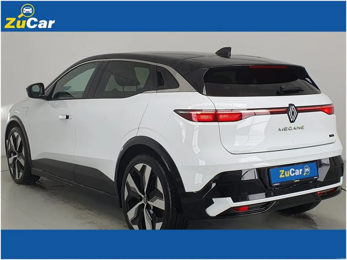 Renault Megane E-Tech  Megane Techno Comfort Range - Image 4